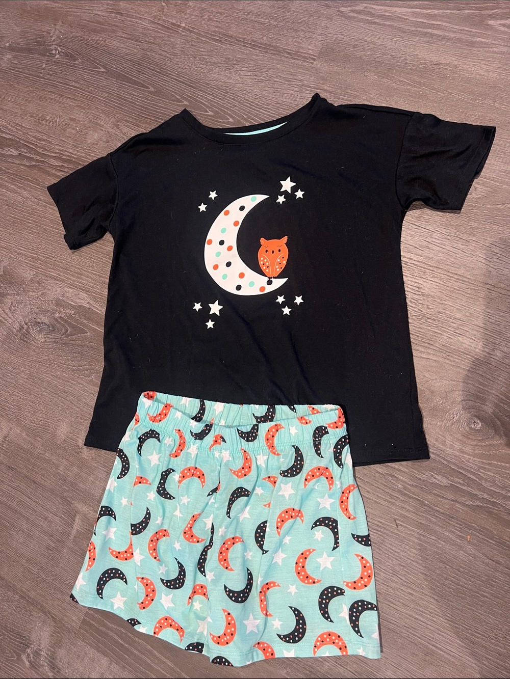 NWOT Cat & Jack Halloween Moon-Print Pajama Set